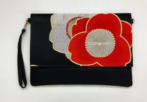 Ookii Kuukou Large Folding Wristlet Clutch 5047F