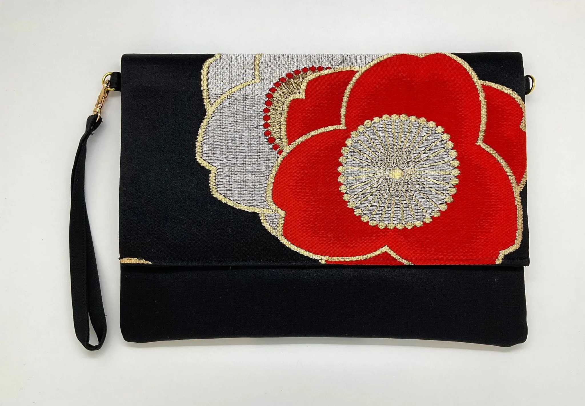 Ookii Kuukou Large Folding Wristlet Clutch 5047F