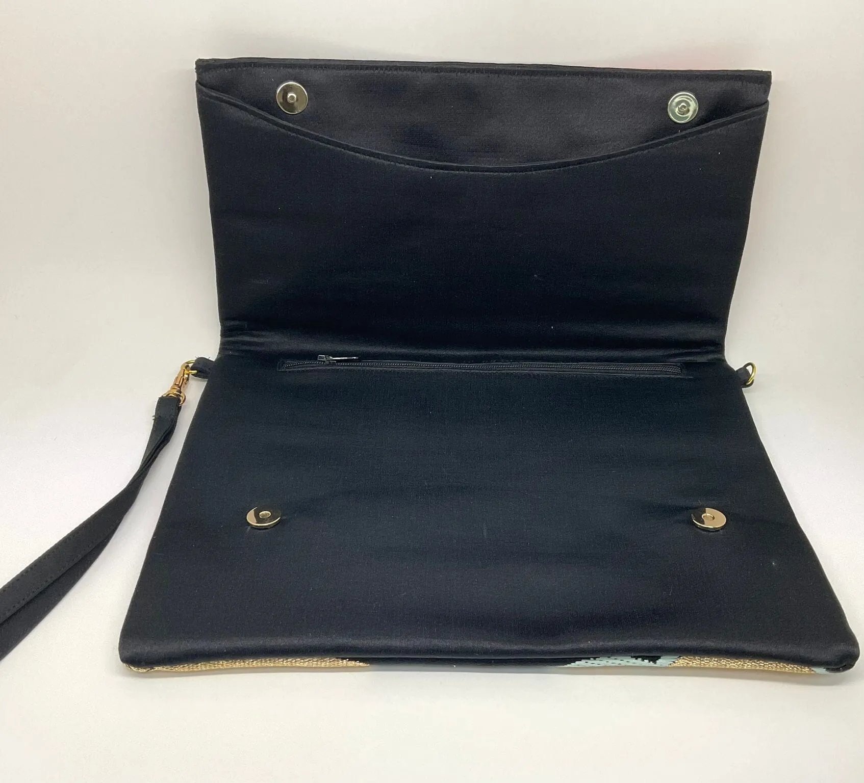 Ookii Kuukou Large Folding Wristlet Clutch 5047F