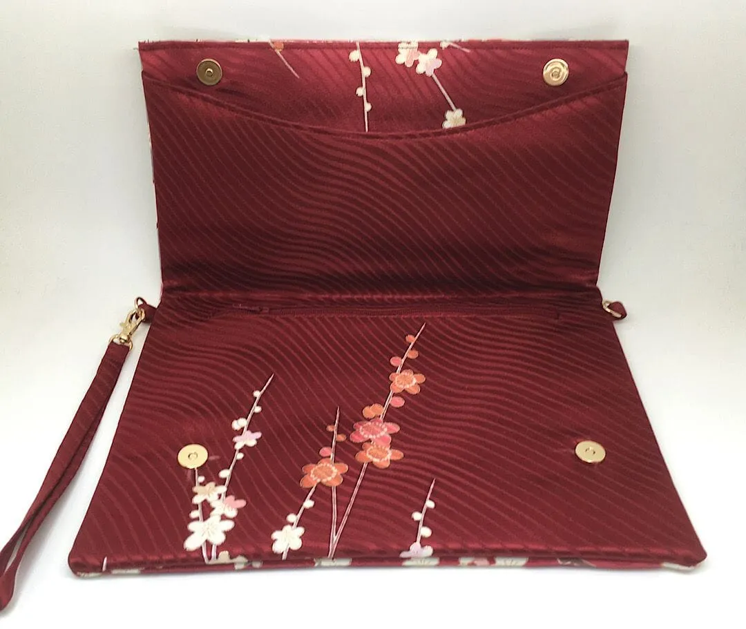 Ookii Kuukou Large Folding Wristlet Clutch 5585L