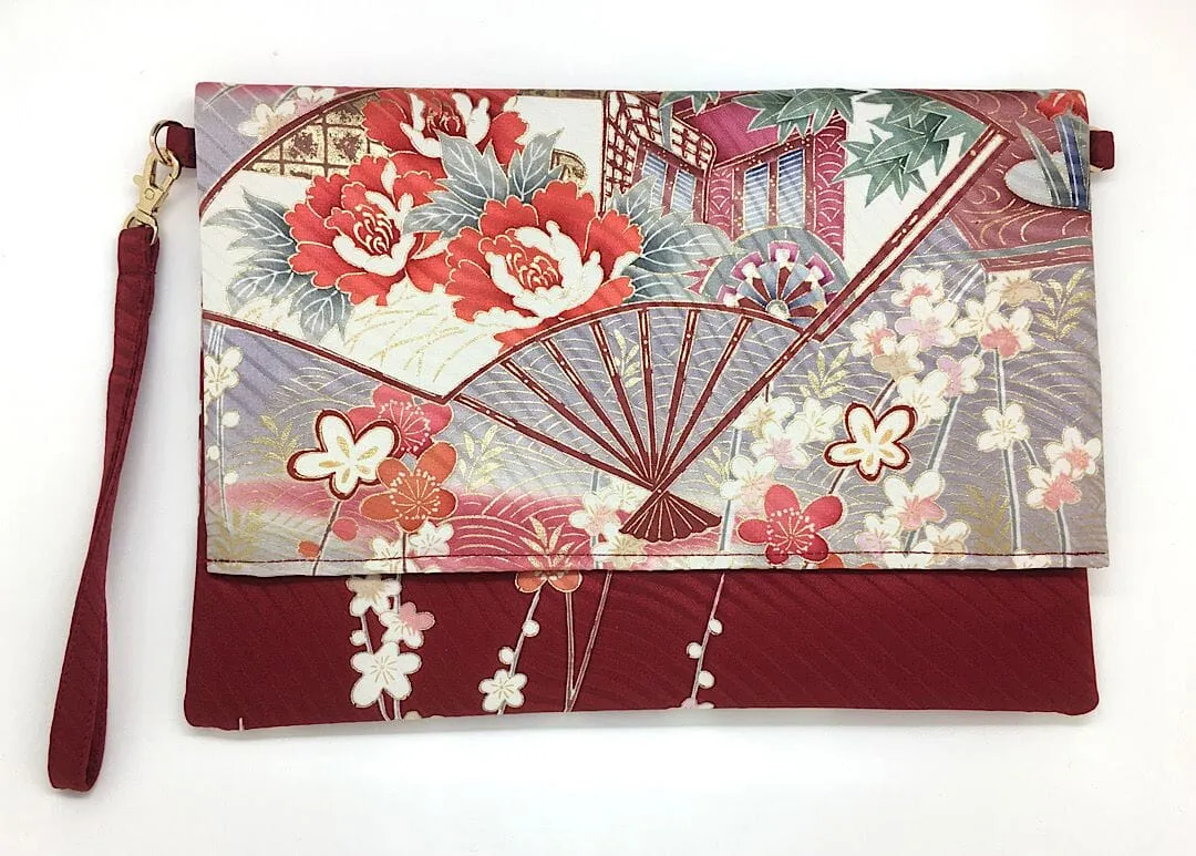 Ookii Kuukou Large Folding Wristlet Clutch 5585L