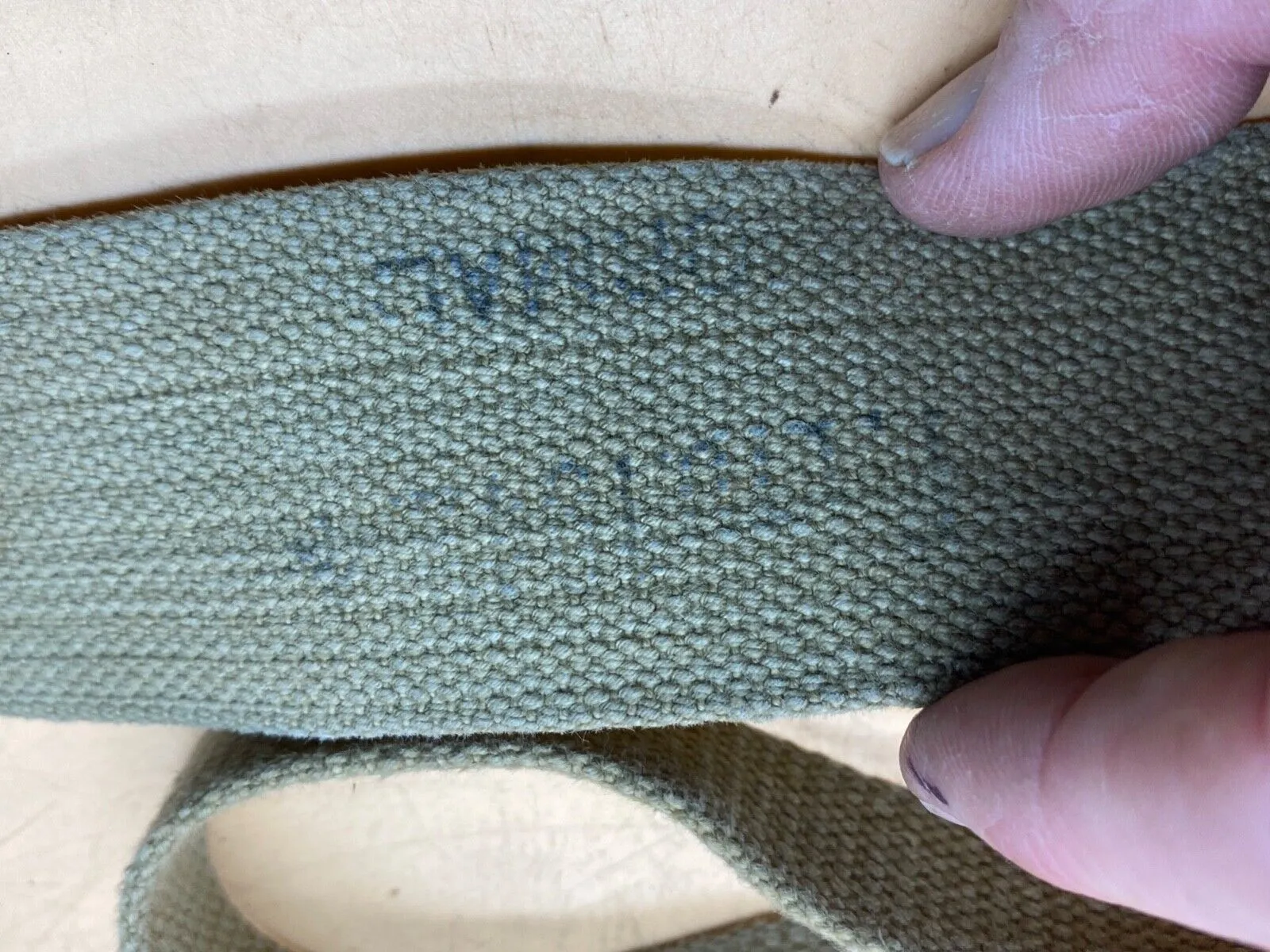Original WW2 British Army 1937 Pattern NORMAL Size Shoulder Strap.