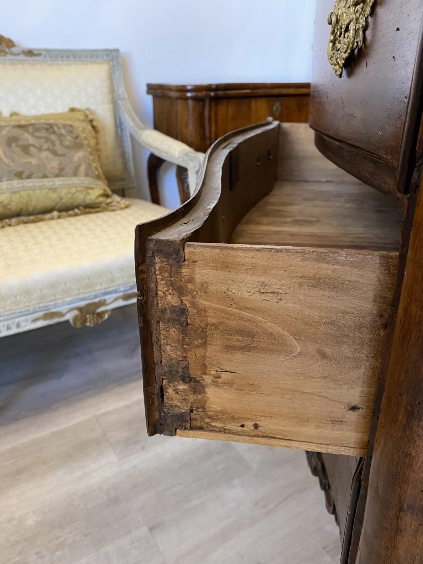 Portuguese Walnut Commode, 18th Century, Fine Carving