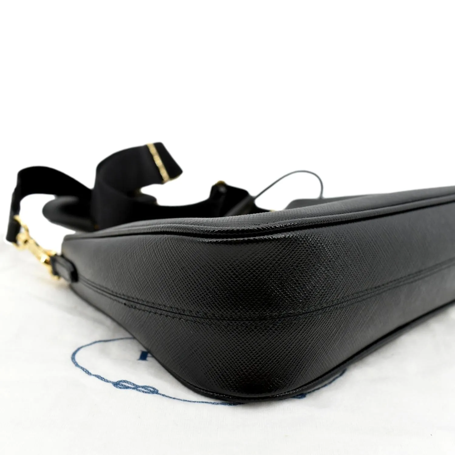 PRADA Re-Edition 2005 Saffiano Leather Shoulder Bag Black