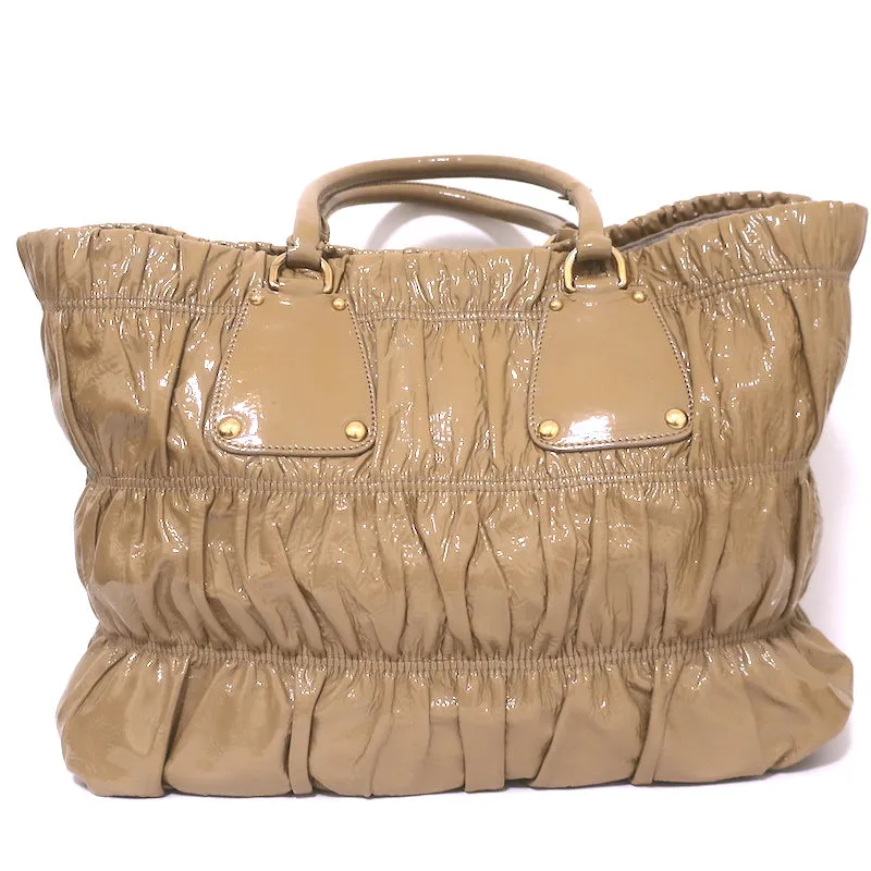 Prada Vernice Gaufre Tote Camel Patent Leather Large Shoulder Bag