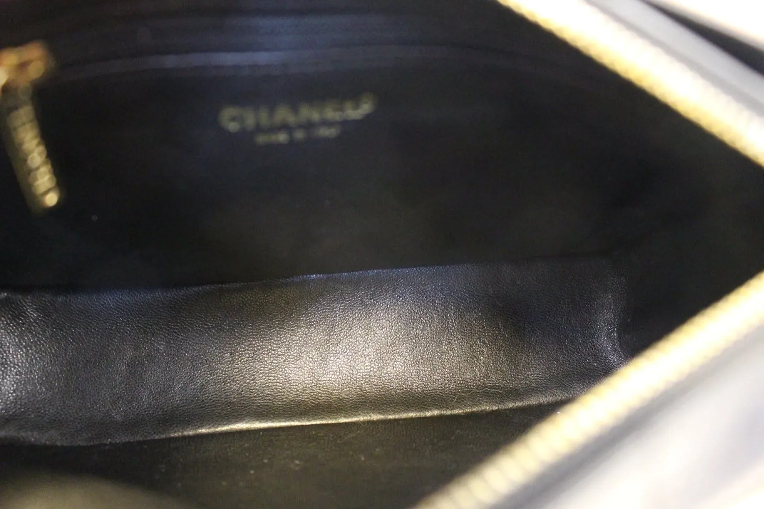 Pre Loved Chanel Jacket Motif Chain Shoulder Bag
