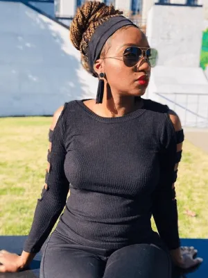 Pretty in black Top