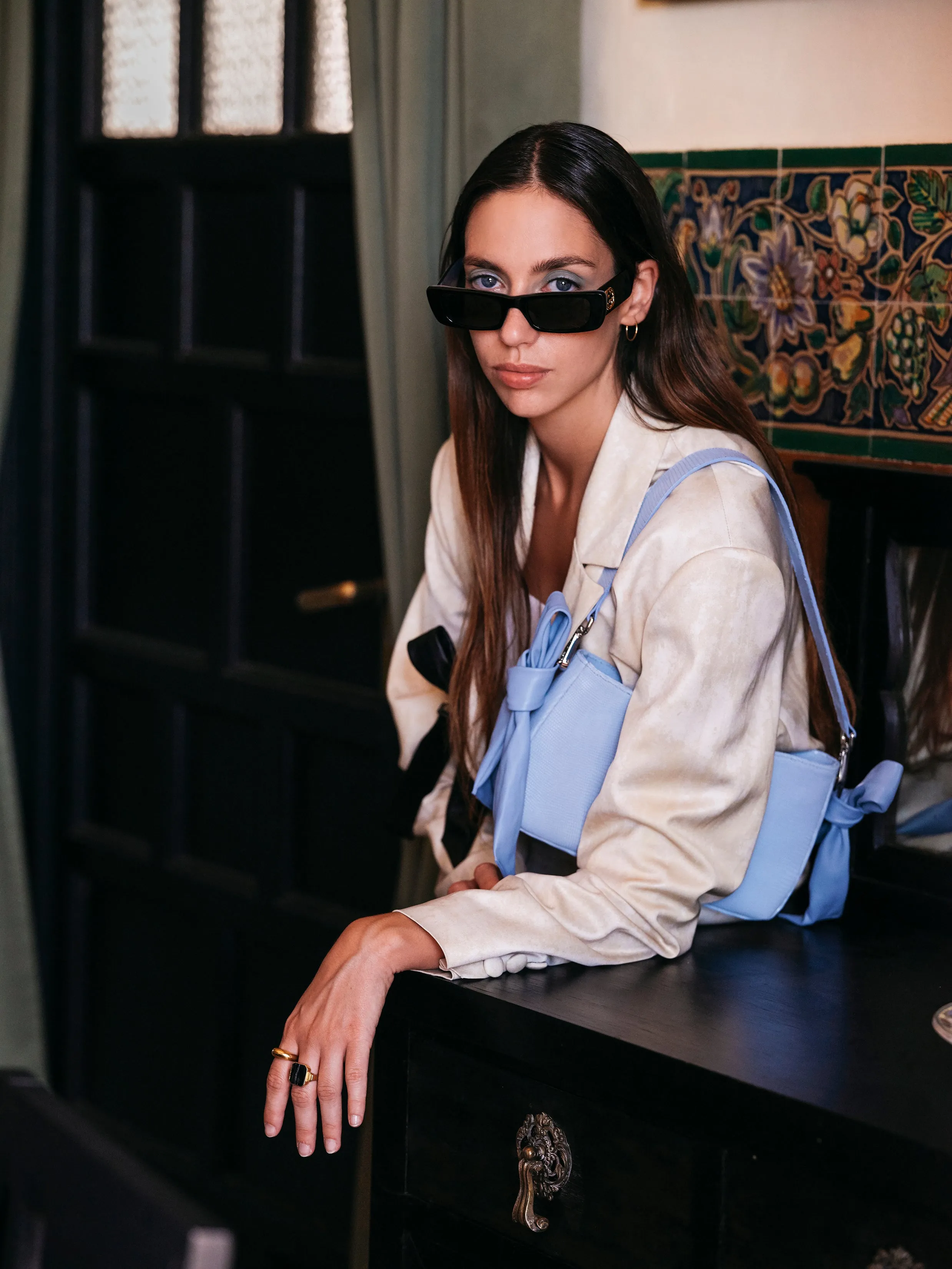 QUERIDA SHOULDER BAG WITH KNOTS LIZARD SKY BLUE