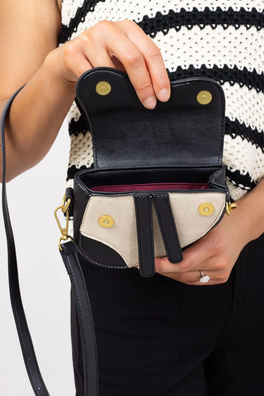 Saddle Bag for Women in Black | WBR420037-BLACK