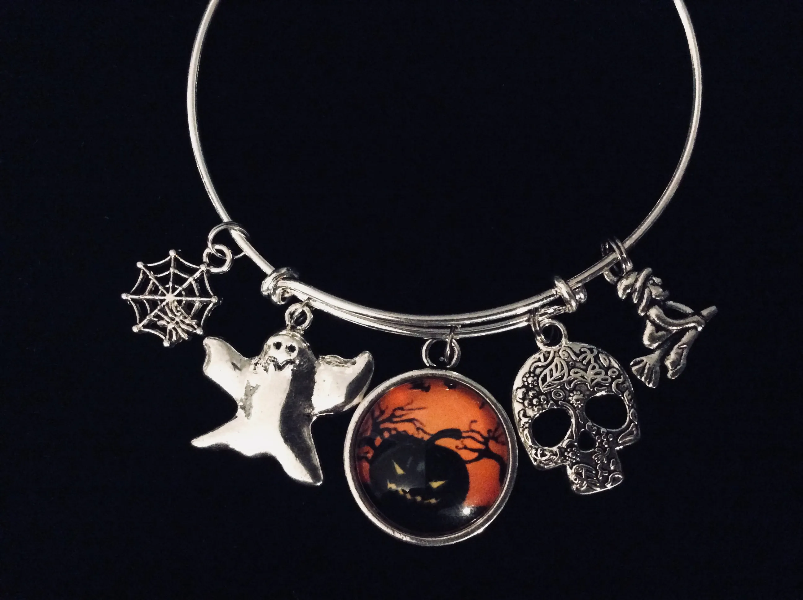 Scary Halloween Jewelry Adjustable Bracelet Silver Expandable Charm Bangle One Size Fits All Gift Witch Ghost Sugar Skull Pumpkin Spider