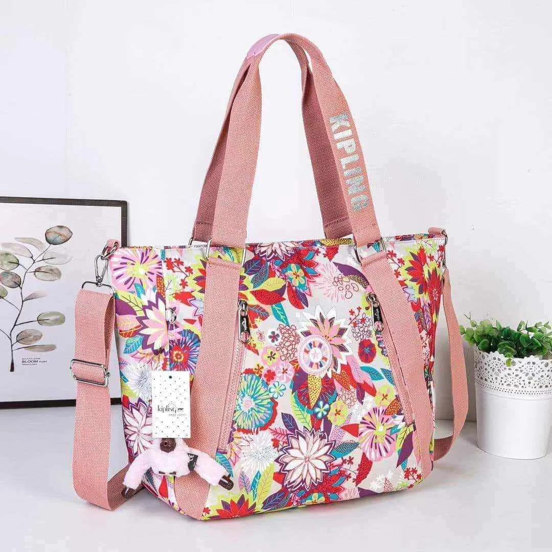 Shoulder bag / sling bag