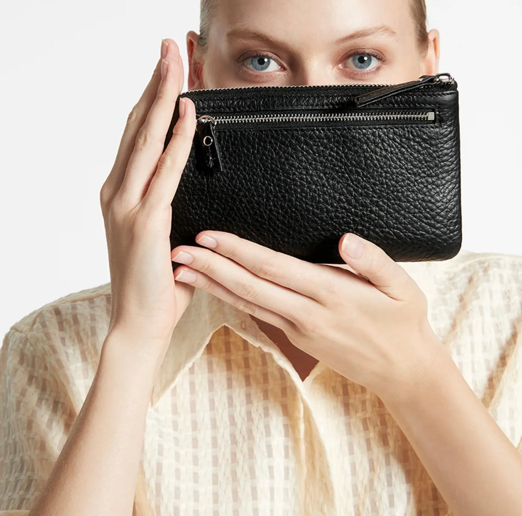 Status Anxiety II SMOKE and MIRRORS zip wallet - black