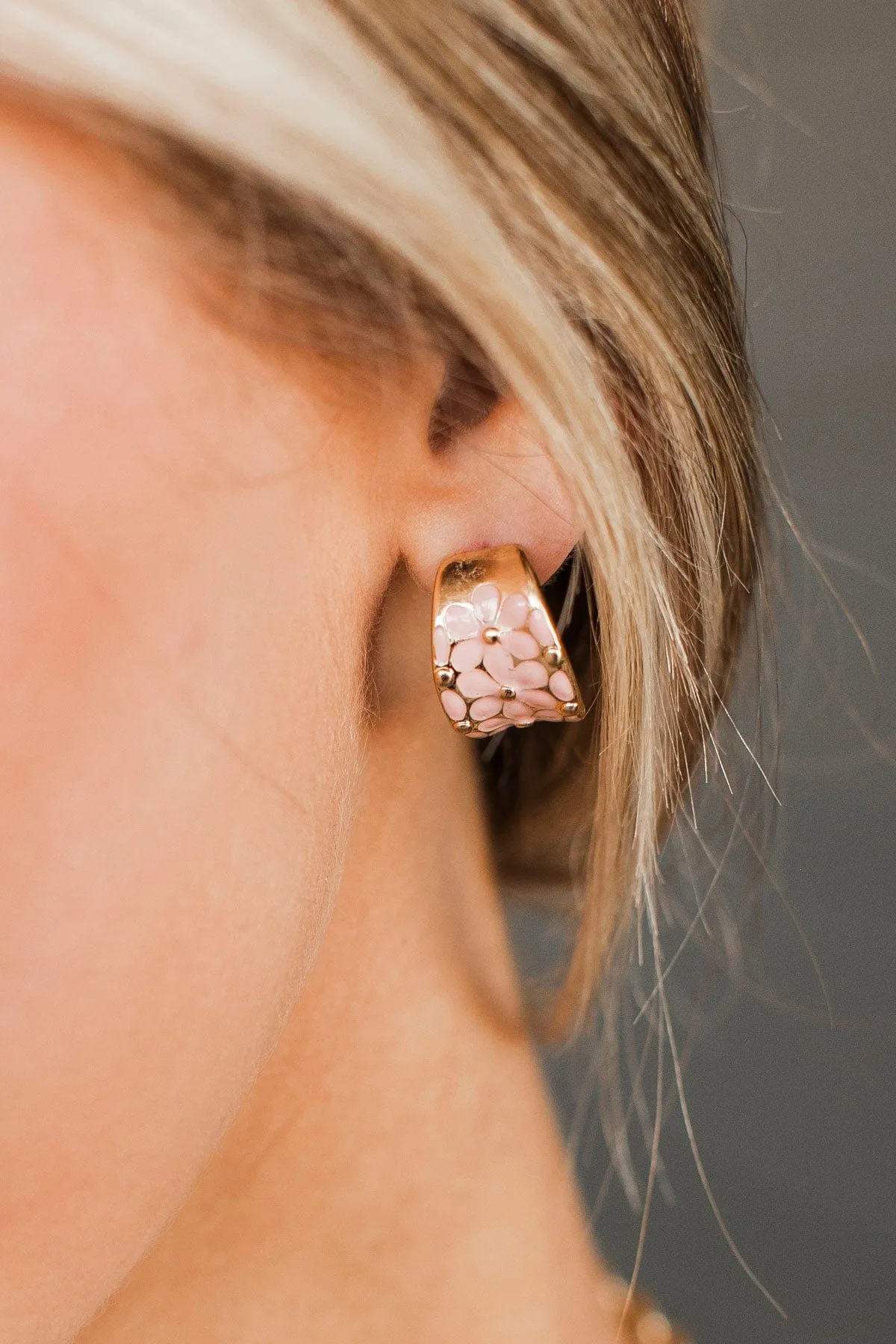 Steal The Show C-Hoop Earrings- Pink