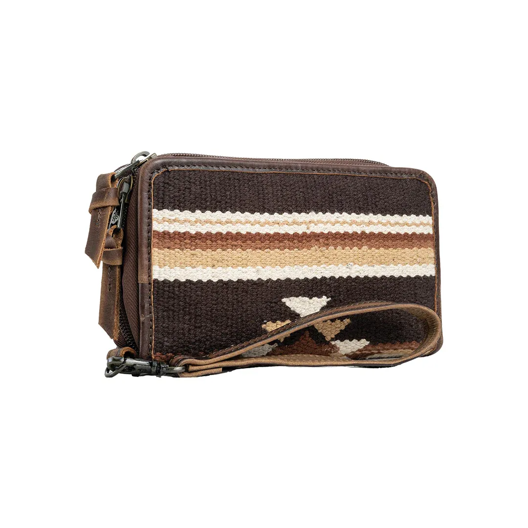 The STS Sioux Falls Kacy Organizer Wallet