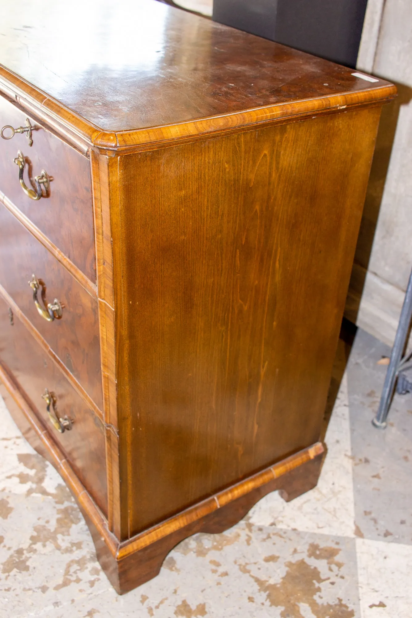 Vintage French Chest of Drawers with Burled Wood Veneer and Brass Hardware