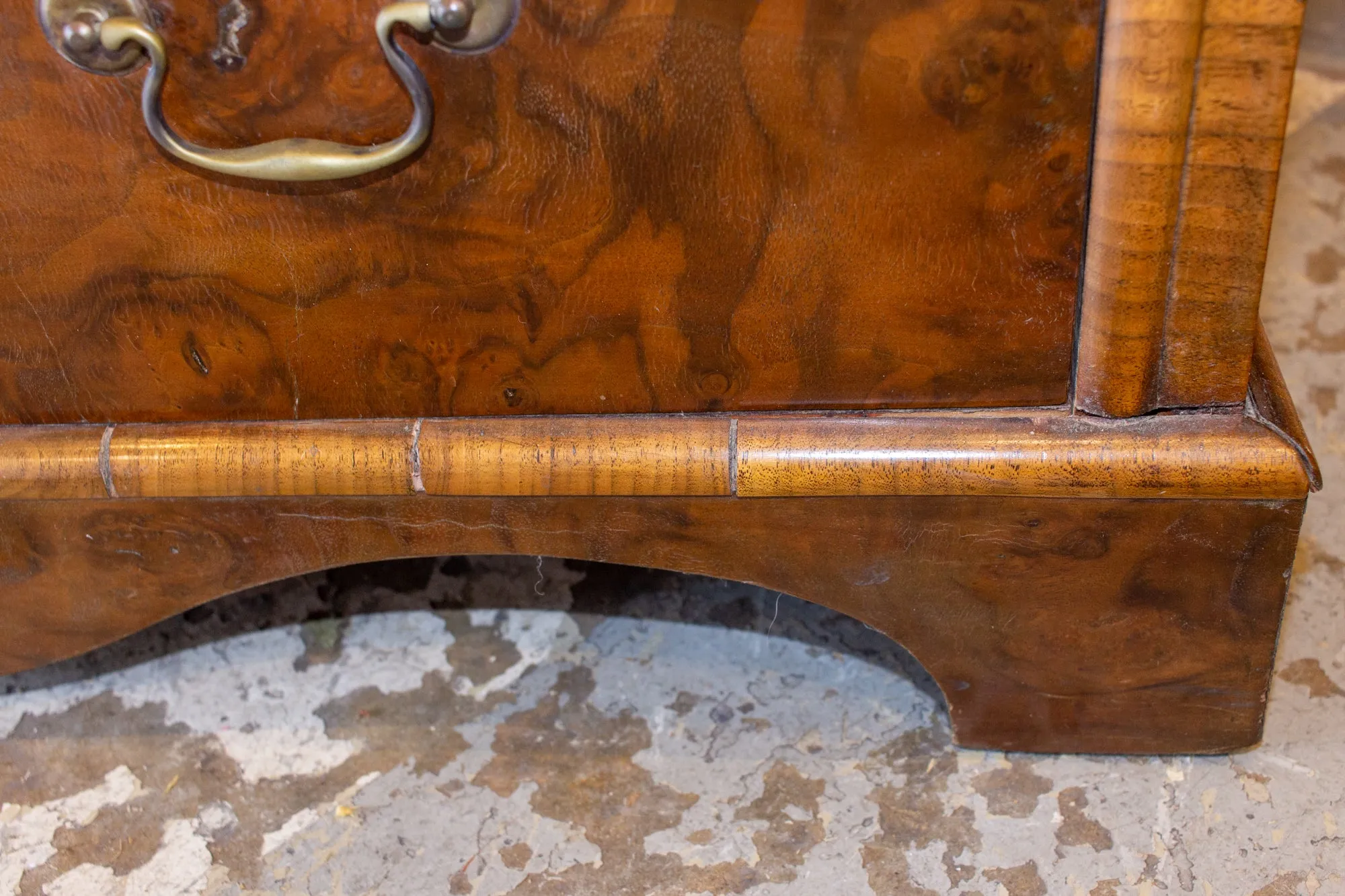 Vintage French Chest of Drawers with Burled Wood Veneer and Brass Hardware