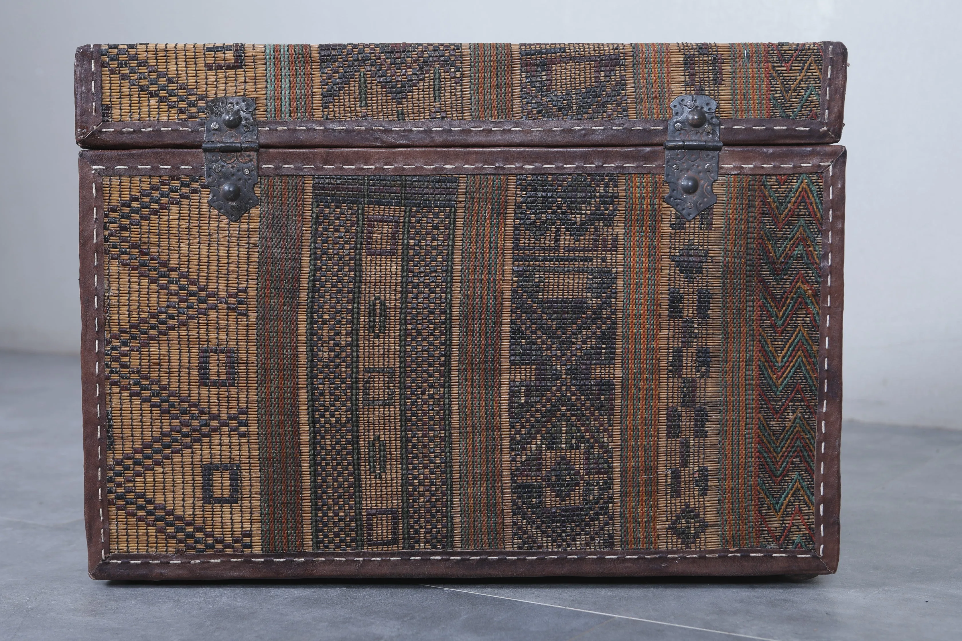 Vintage Moroccan chest  H 16.5 INCHES X W 23.6 INCHES X D 17.7 INCHES