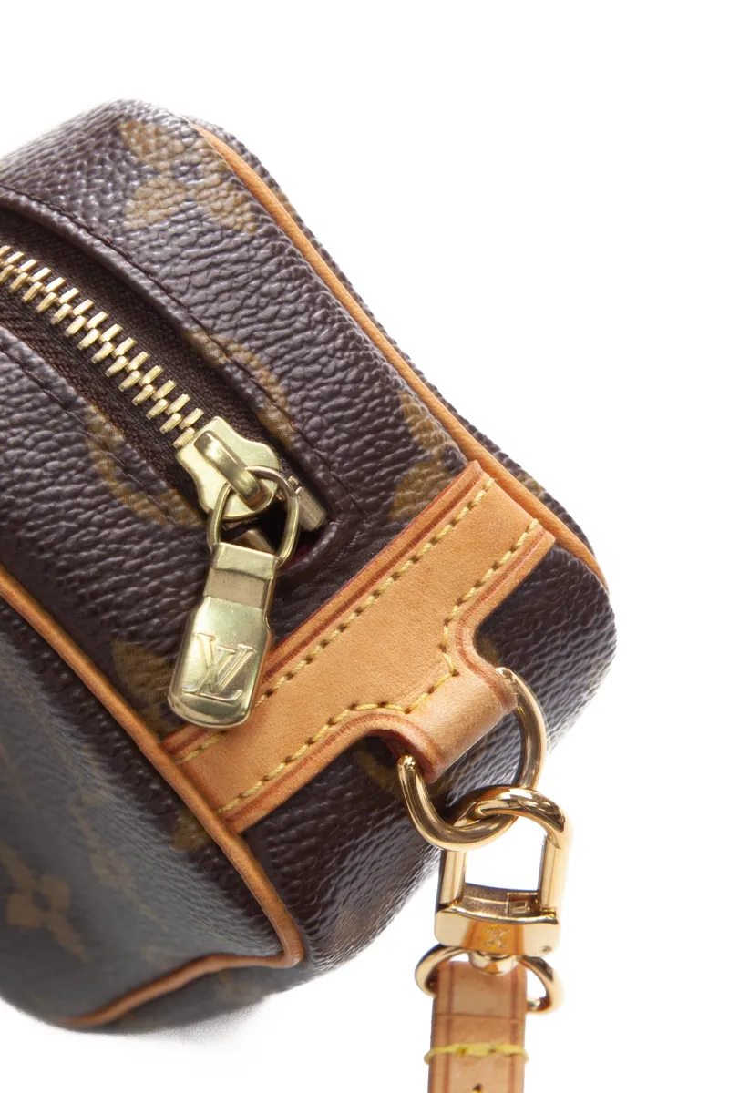 Wapity Case Wristlet