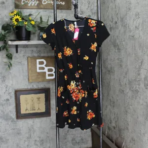 Xhilaration Floral Print Short Sleeve V-Neck Button-Down Wrap Dress Black Xs